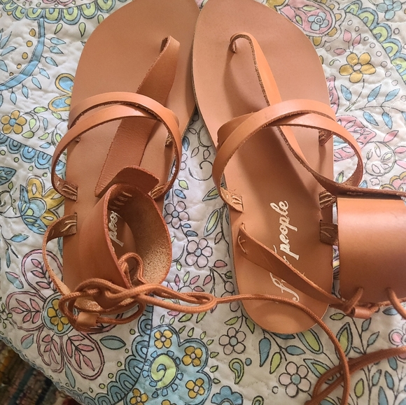 Frew people vacation day wrap sandal - Picture 11 of 11